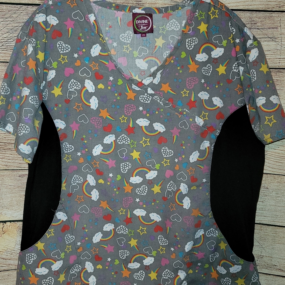 Rainbow scrub top JDM 2xl